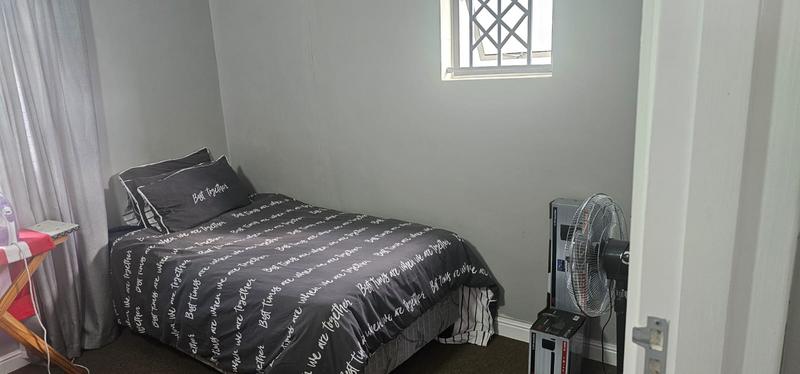 2 Bedroom Property for Sale in Fisantekraal Western Cape